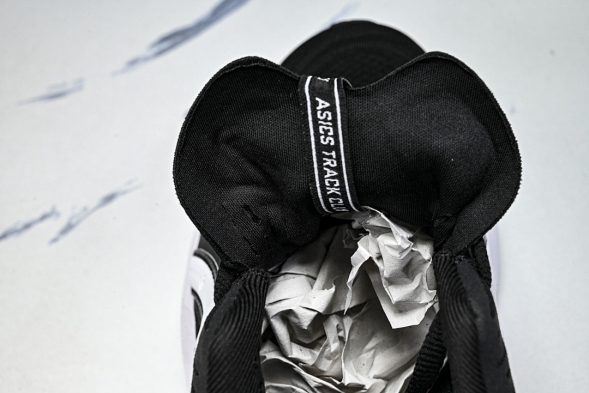 Asics Novablast 5 1011B974-030 