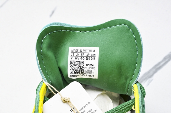 Adidas Tokyo W JI3298  