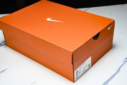 Nike Air Zoom Vomero Premium HM5973-100