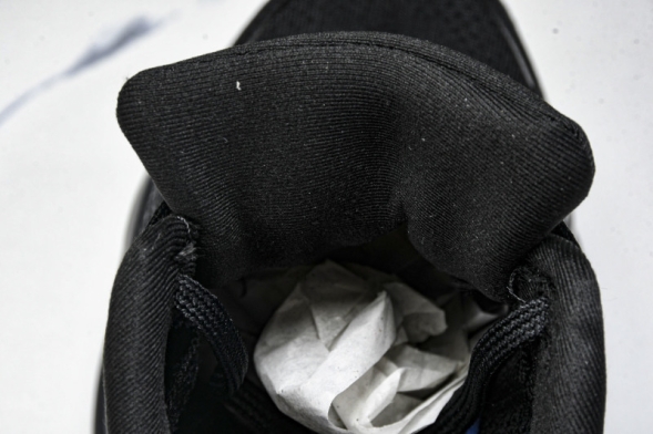 Nike Air Zoom Vomero Premium HM5973-100 