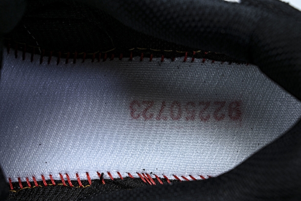 Asics Gel-Cumulus 16 TG 1203A838-024 