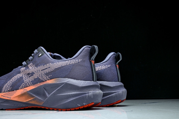 Asics Novablast 5 1011B974-500 