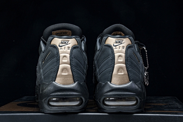 Nike Air Max 95 HQ6457-001 