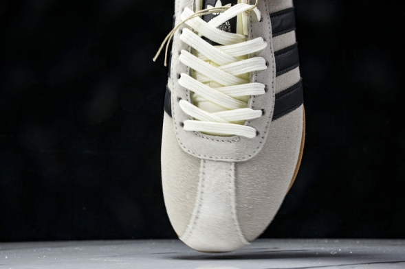 Adidas Tokyo W JI0182 