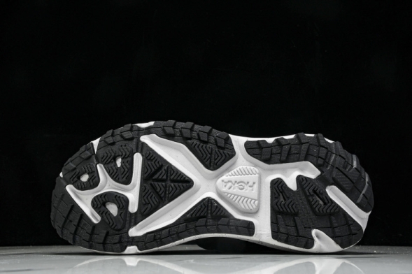 Hoka Stinson 7 1141530 BCKT 