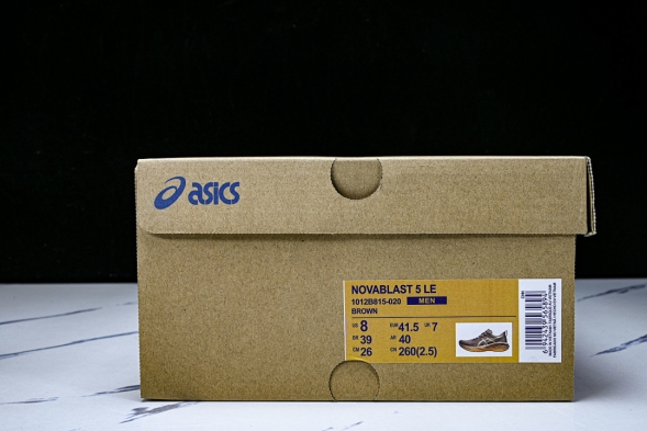 Asics Novablast 5 1012B815-020 