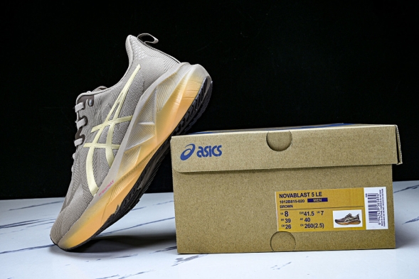 Asics Novablast 5 1012B815-020 