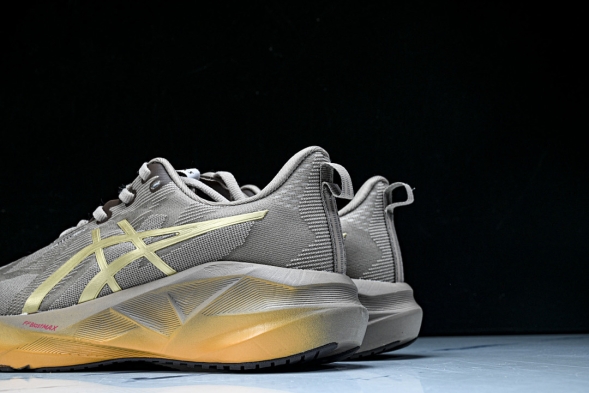 Asics Novablast 5 1012B815-020 