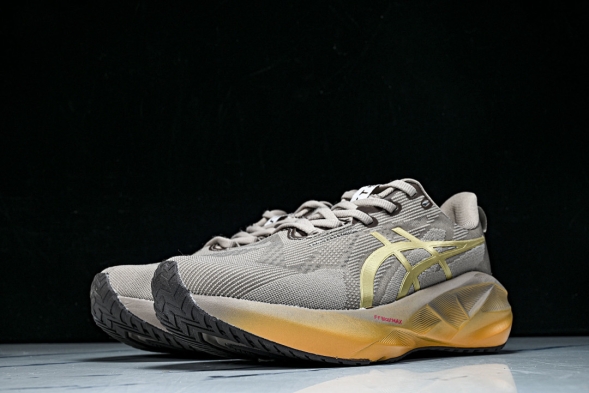 Asics Novablast 5 1012B815-020 