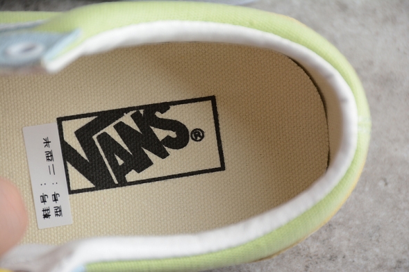 Vans Old Skool VN0A5KRFATD 
