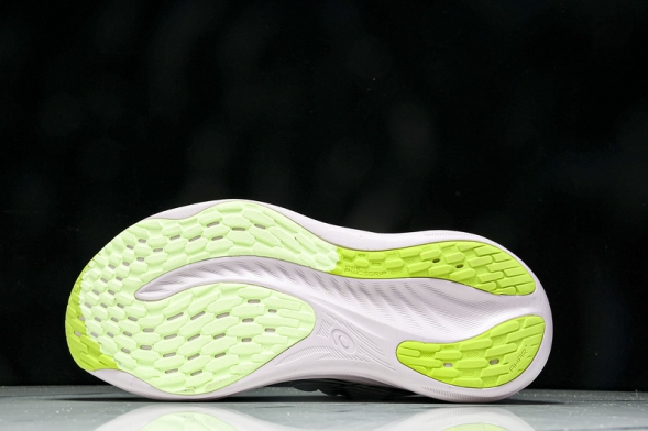 Asics Gel-Nimbus 26 1012B601-004 