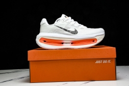 Nike Air Zoom Vomero Premium HQ2050-631