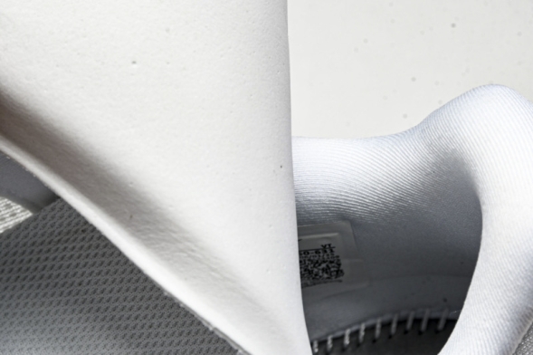 Nike Air Zoom Vomero Premium HQ2050-631 