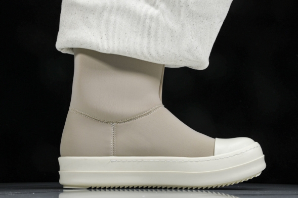 Rick Owens Cargo Fetish DS01C6808 MU Milk 