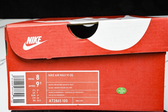 Nike Air Max 95 AT2865 100 