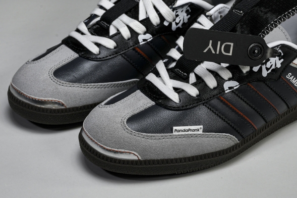 PandaPrank x Adidas Samba OG DIY IG1024 