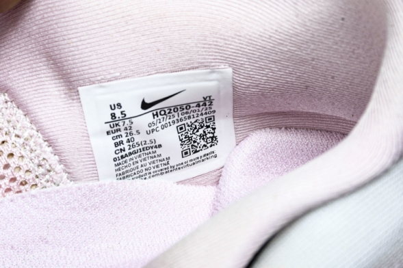 Nike Air Zoom Vomero Premium HQ2050-442 