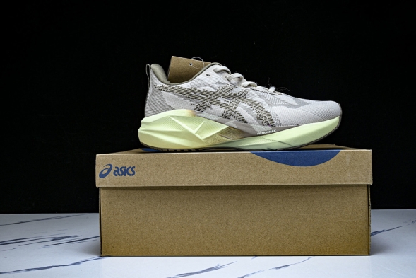 Asics Novablast 5 1012B765-250 