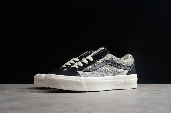 Vans Vault OG Old Skool LX VNOA4P3XB54 