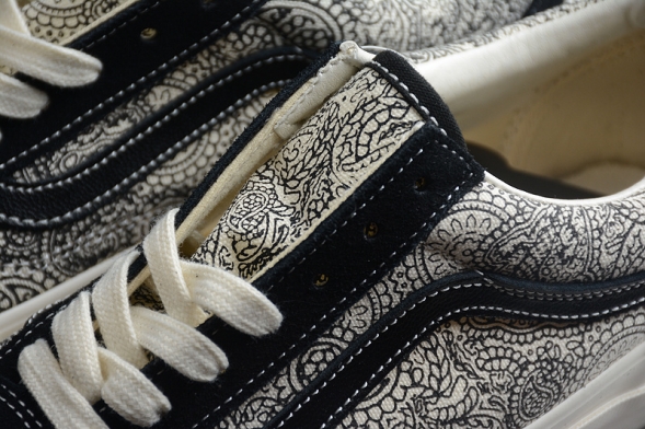 Vans Vault OG Old Skool LX VNOA4P3XB54 