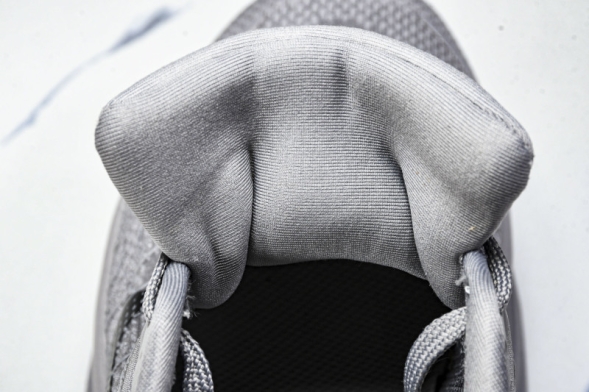 Nike Air Zoom Vomero Premium HQ2050 755 