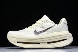Nike Air Zoom Vomero Premium HQ2050-700