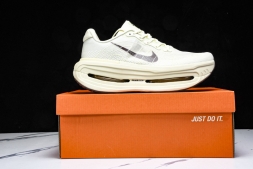 Nike Air Zoom Vomero Premium HQ2050-700