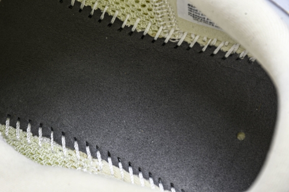 Nike Air Zoom Vomero Premium HQ2050-700 