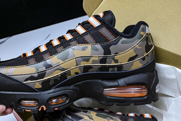 Nike Air Max 95 HQ1973-001 