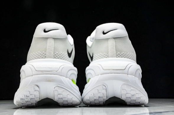 Nike Air Zoom Vomero Premium HQ2050-300 