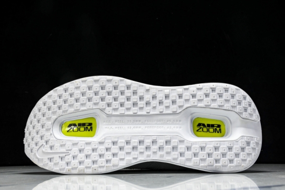 Nike Air Zoom Vomero Premium HQ2050-300 