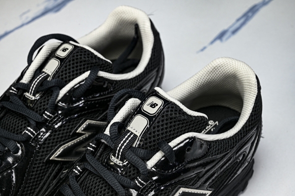 New Balance 204 U204LMRA 