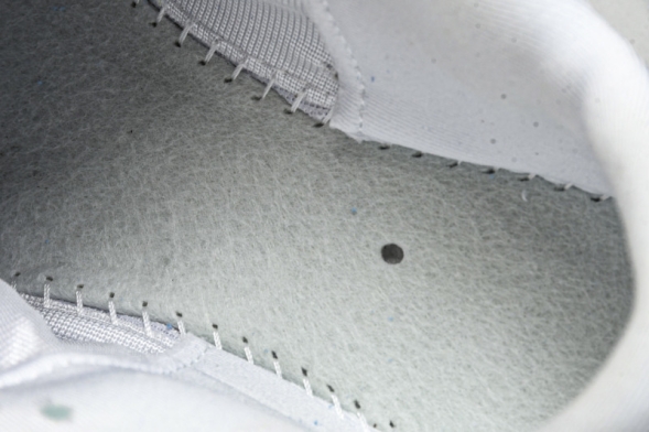 Nike Air ZoomX Vomero 18 Plus HM6805 110 