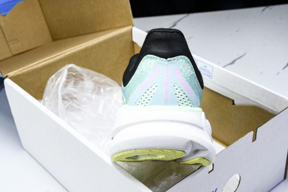 HOKA Bondi 9 1162012 BTF 