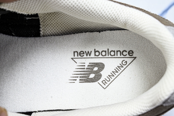 New Balance 204 U204LMMA 