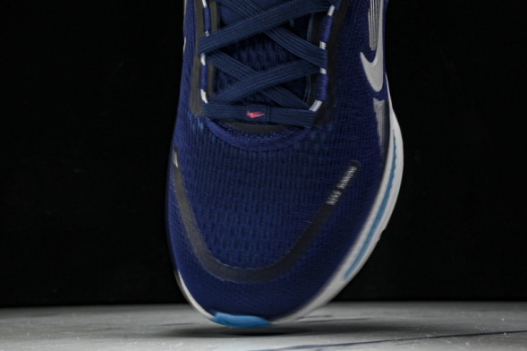 Nike Air ZoomX Vomero 18 HM6803-401 