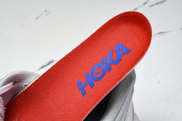 HOKA Bondi 9 1162011 CYLT 